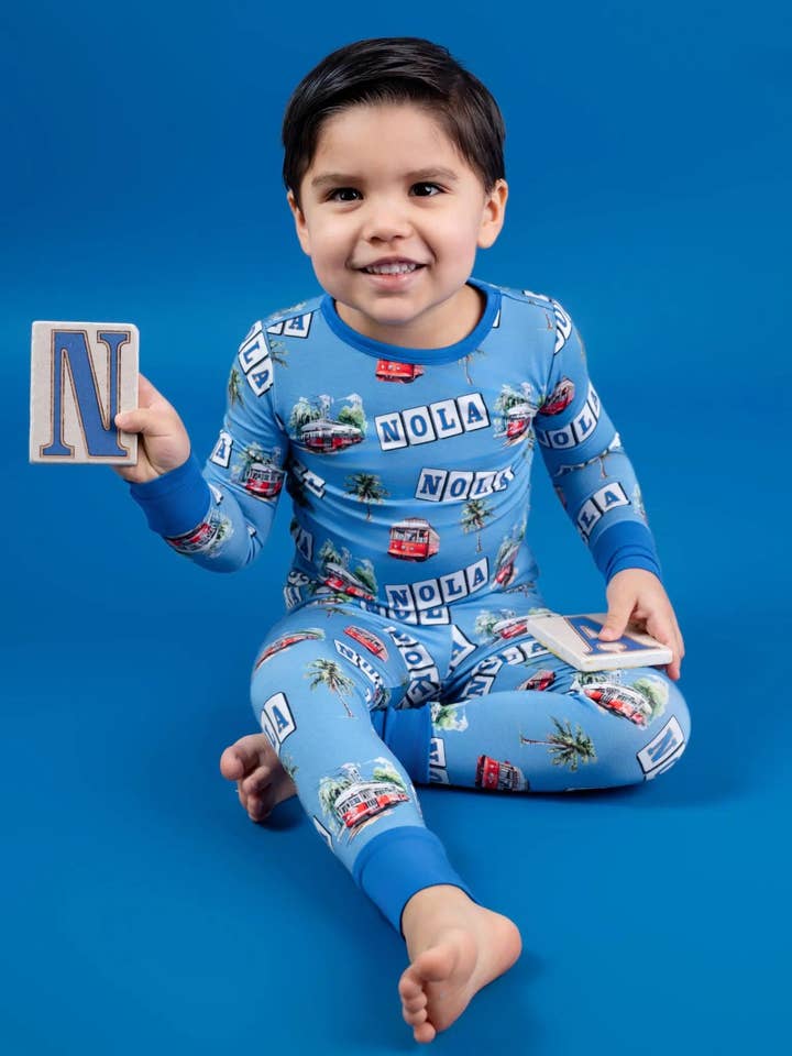 Conjunto largo de dos piezas de bambú Canal Street para venta al por mayor de Pearls & Pelicans