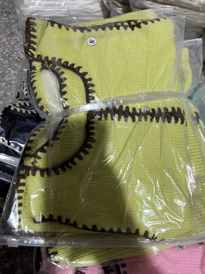 Hope & Sunshine - Wholesale Knit Top - Women's - Colorblock Knit Crop Top With Embroidered Vest1