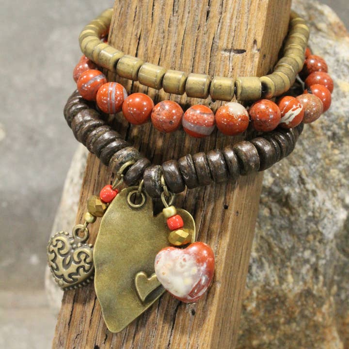 Ensemble de Bracelets "Veux-tu Être à Moi" pour la vente par The Primitive Peddler, Inc.