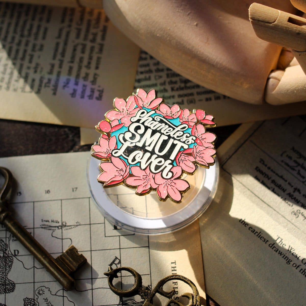 Geek and Artsy - Wholesale Phone Grip - Shameless smut lover magnetic Kindle Grip, bookish magnetic phone grip, interchangeable ereader holder