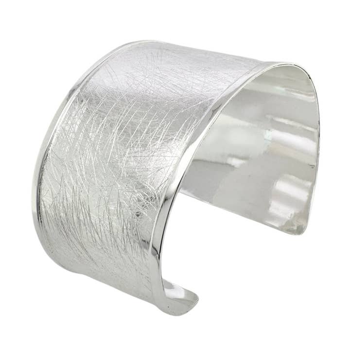 STERLINGSILVER ASYMMETRISK MANSCHETT för wholesale av Balaam Design