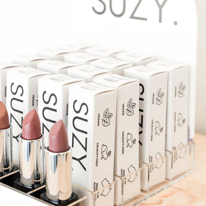 SUZY. Lipsticks - Wholesale Lipstick - MINI WHITE ARCH CUSTOM BUNDLE! 4 colours of your choice x 4 saleable of each, FREE testers, FREE display stand, FREE express shipping