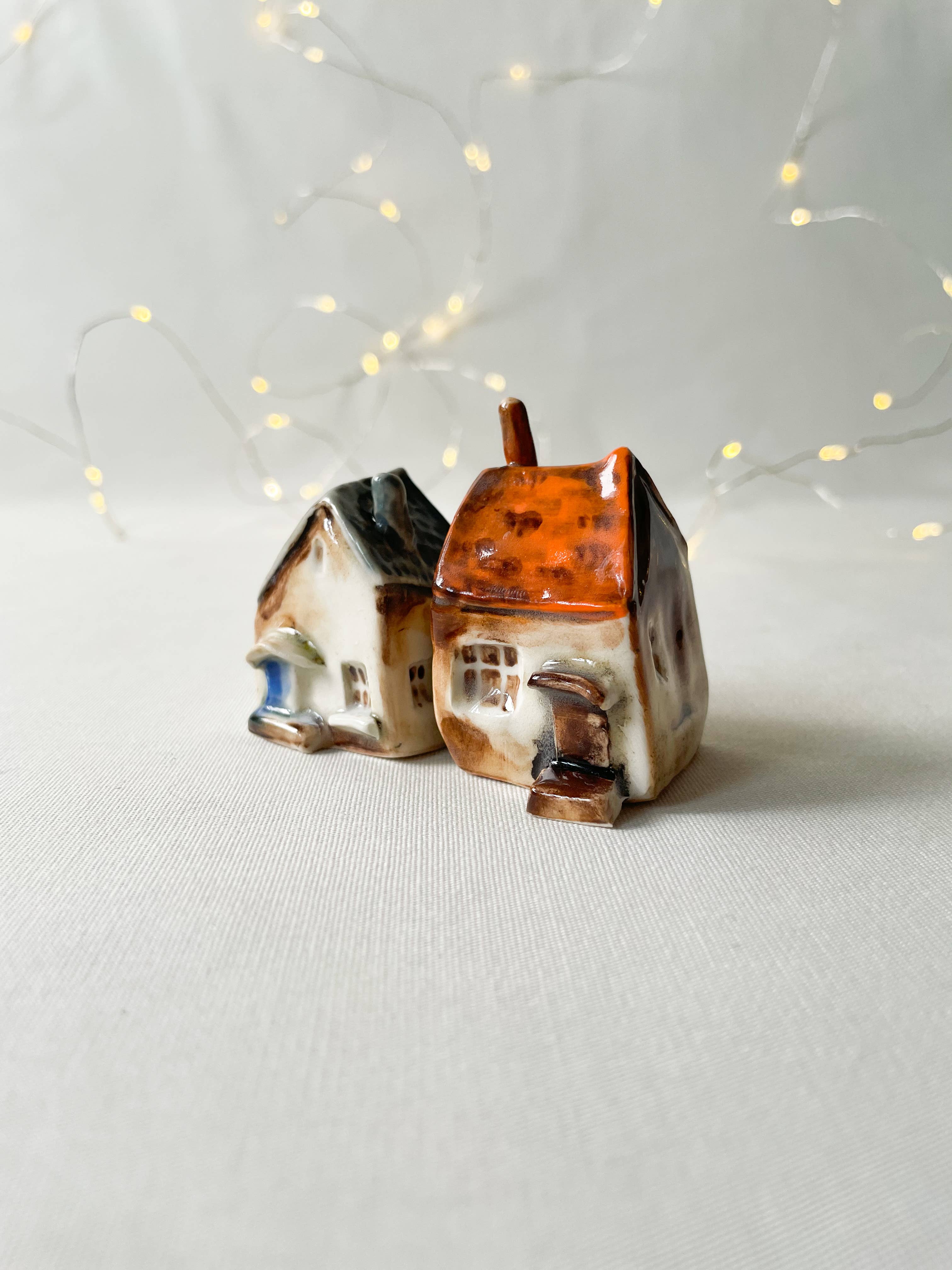 Mist Ceramics - Vendita all'ingrosso Decorazioni da tavolo - Casetta in ceramica, decorazione per la casa, porta piante10