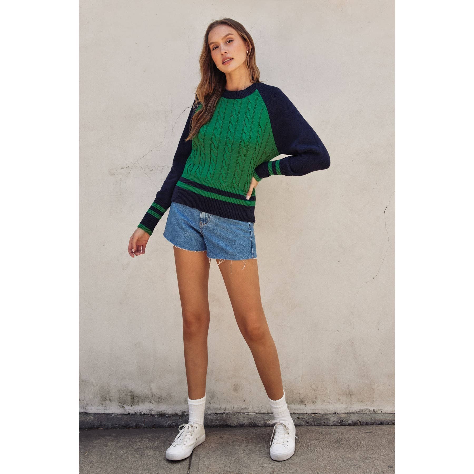 Dress Forum - Wholesale Pullover-trui - Dames - Gebreide raglantrui met kabelprint en strepen0