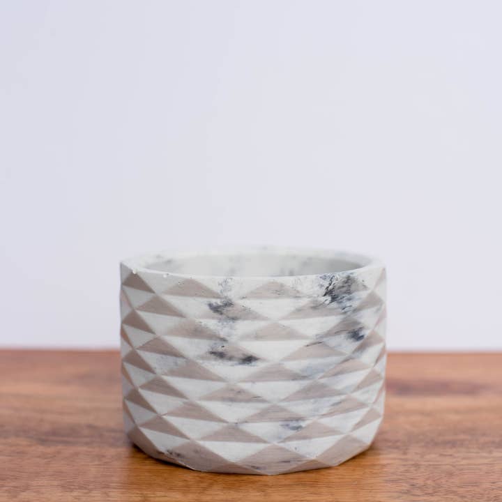 Made by Kippen - Wholesale Jar/Filled Candle - Geo concrete candle4