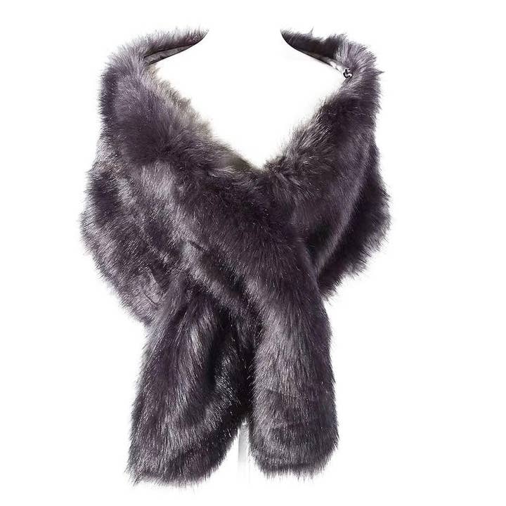 Diacly - Wholesale Fur/Faux Fur Coat - Women's - Over Size Faux Felt Fur Insert Shawl Wrap