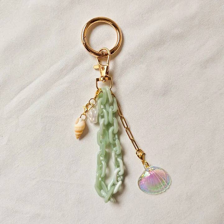 MKS America - Wholesale Keychain - Women's - Bohemia Acrylic link & Beads Chain Bag Charm Keychain