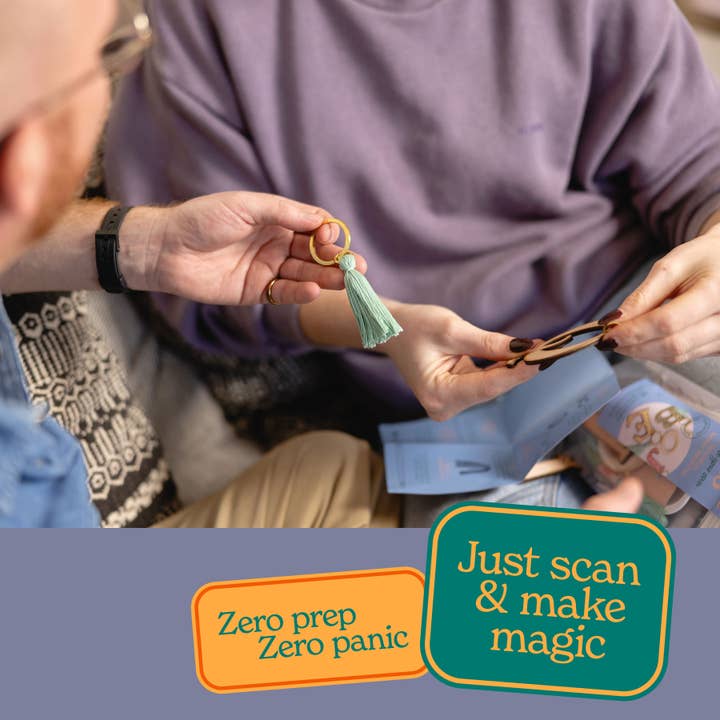 Let's Make & Do - Wholesale DIY craft kit - Paint Your Own Initial Keyring Kit5