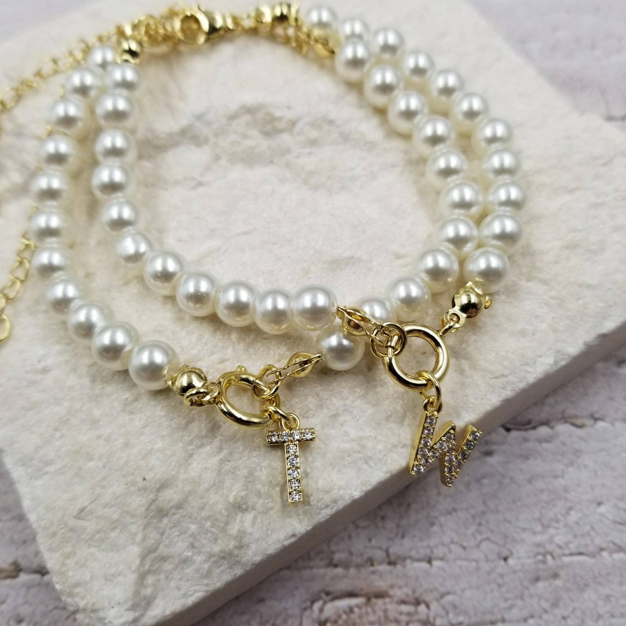 Treasure Wholesale - Wholesale Beaded Bracelet - Pearl Initial Bracelet1