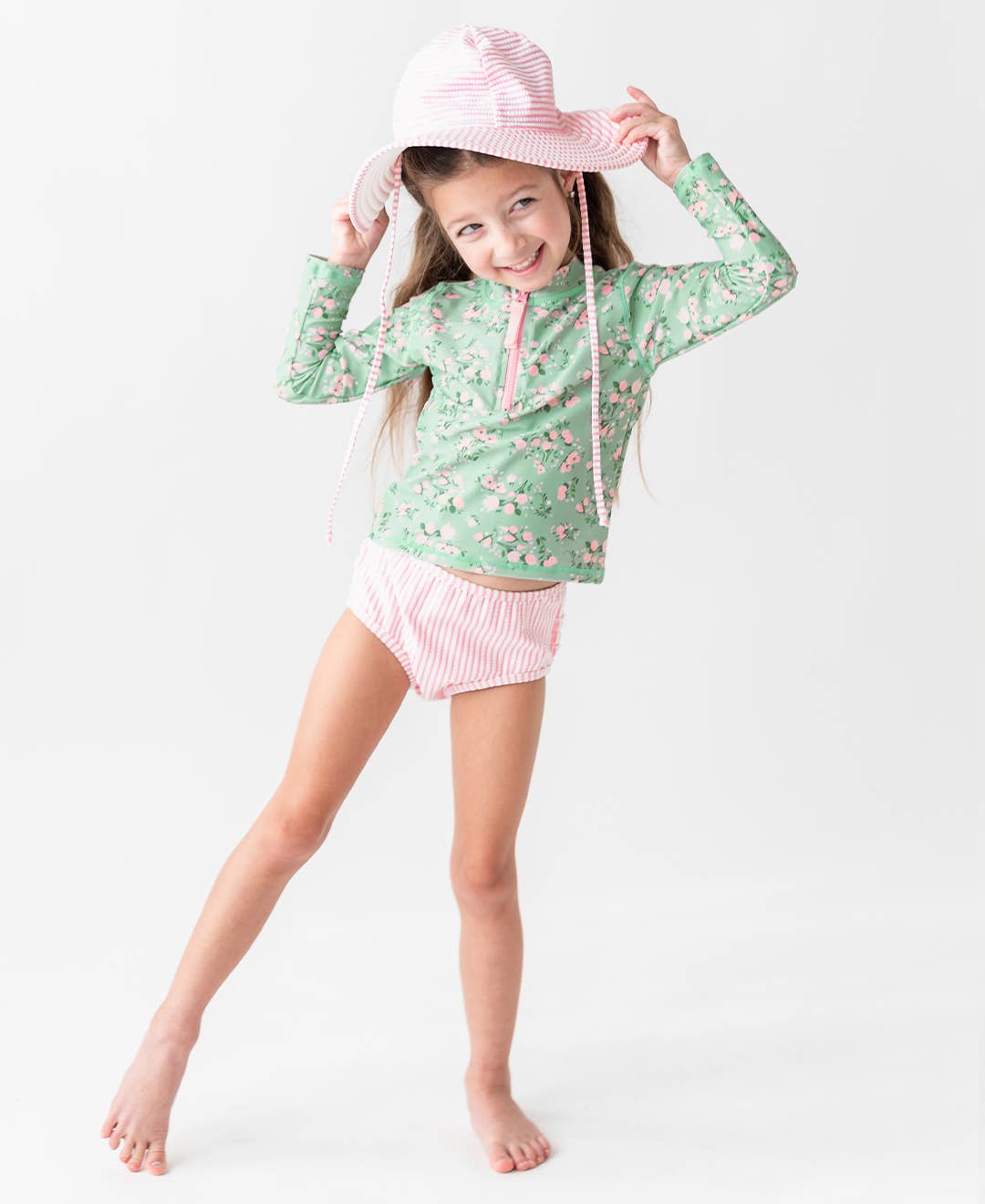 Groen Meisjes Theerozen Lange Mouw Rits Rash Guard 2-Delige Badpak met Kenmerkende Achterkant Ruches voor groothandel op Faire2