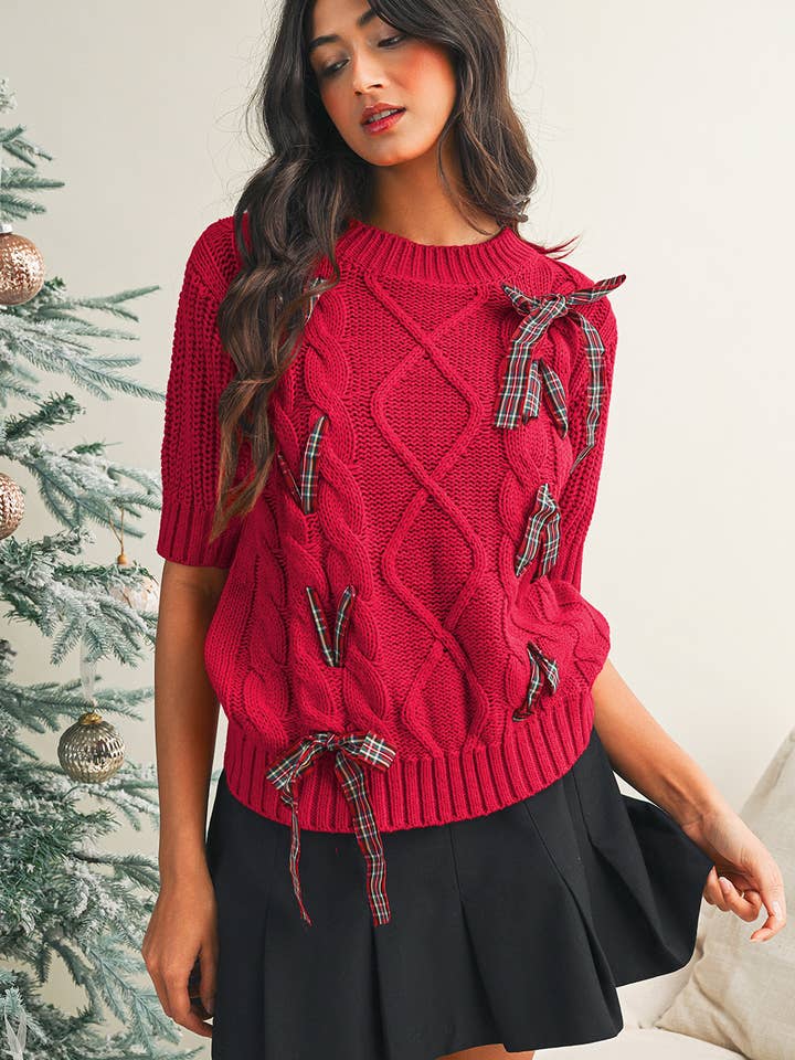 Pull à manches courtes bouffantes en maille torsadée pour les fêtes de Noël LDC pour la vente par Little Daisy Closet