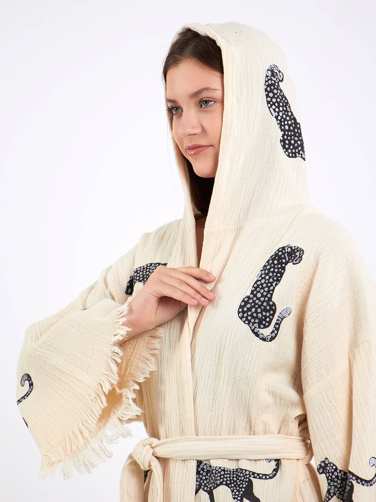 Yaz Concepts - Wholesale Kimono - Women's - White Leopard Print Short Robe Animal Print Clothing Kimono 11