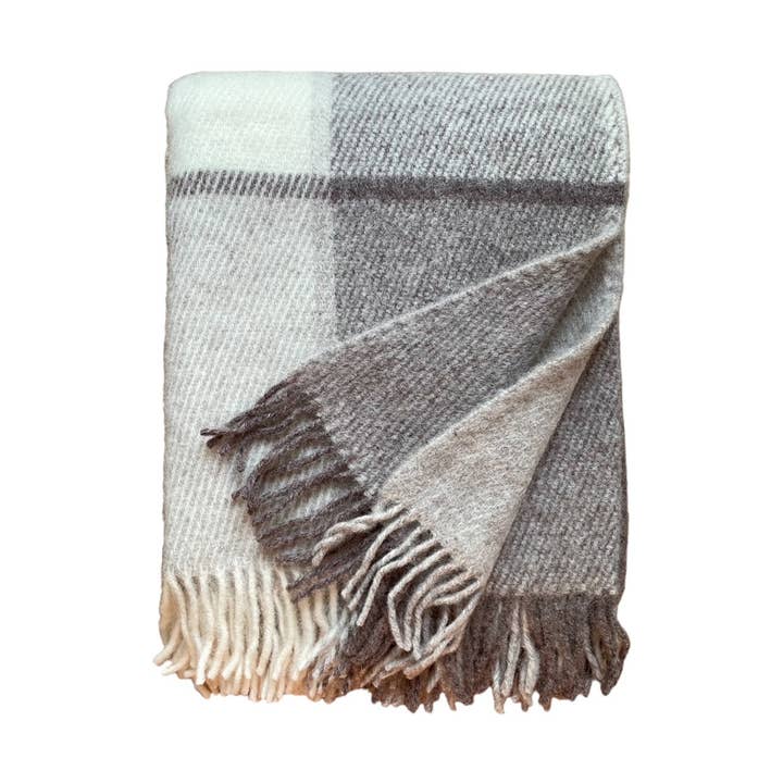 Ullpläd skotskrutigt mönster rutig tartan (Solid Sand 170x220 cm) för wholesale av WoolOnly