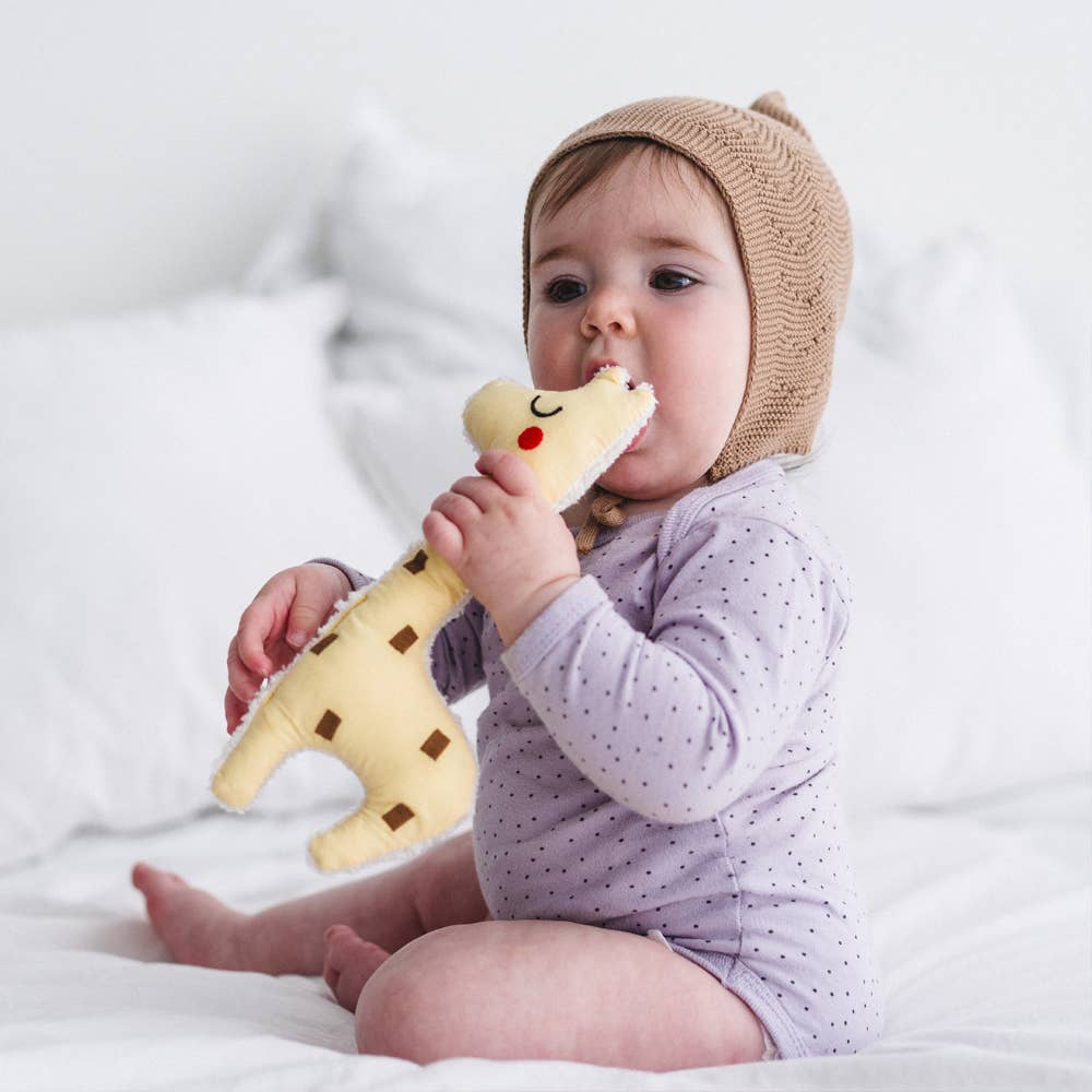 aPunt Barcelona – wholesale Stuffed/plush toy – Kids & baby – BIO Rattle Doll for Baby: GIRAFFE1