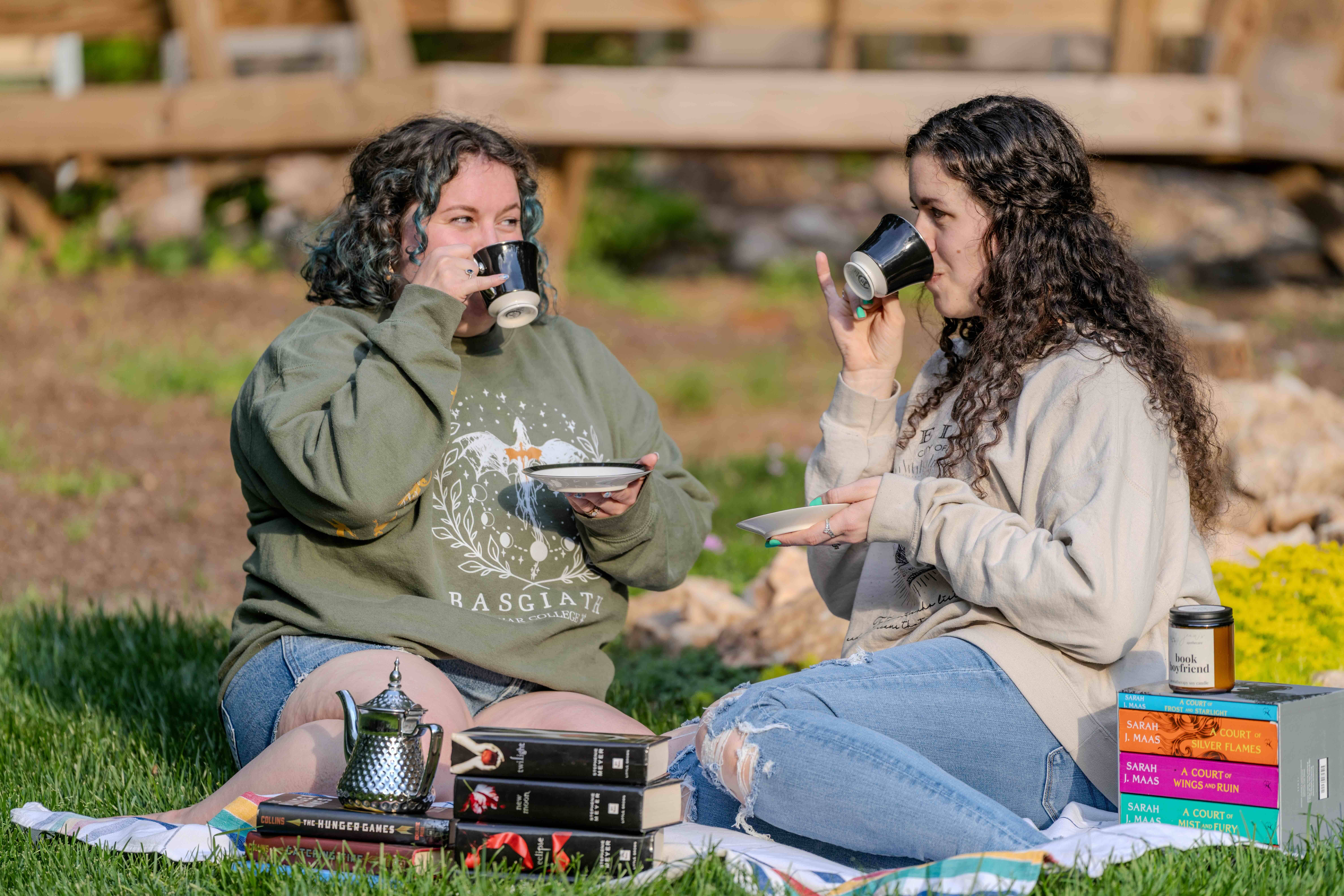 Jean's Apothecare - Wholesale Loose tea - Shadow Daddy's Delight | Brooding Black Tea for Book Lovers2