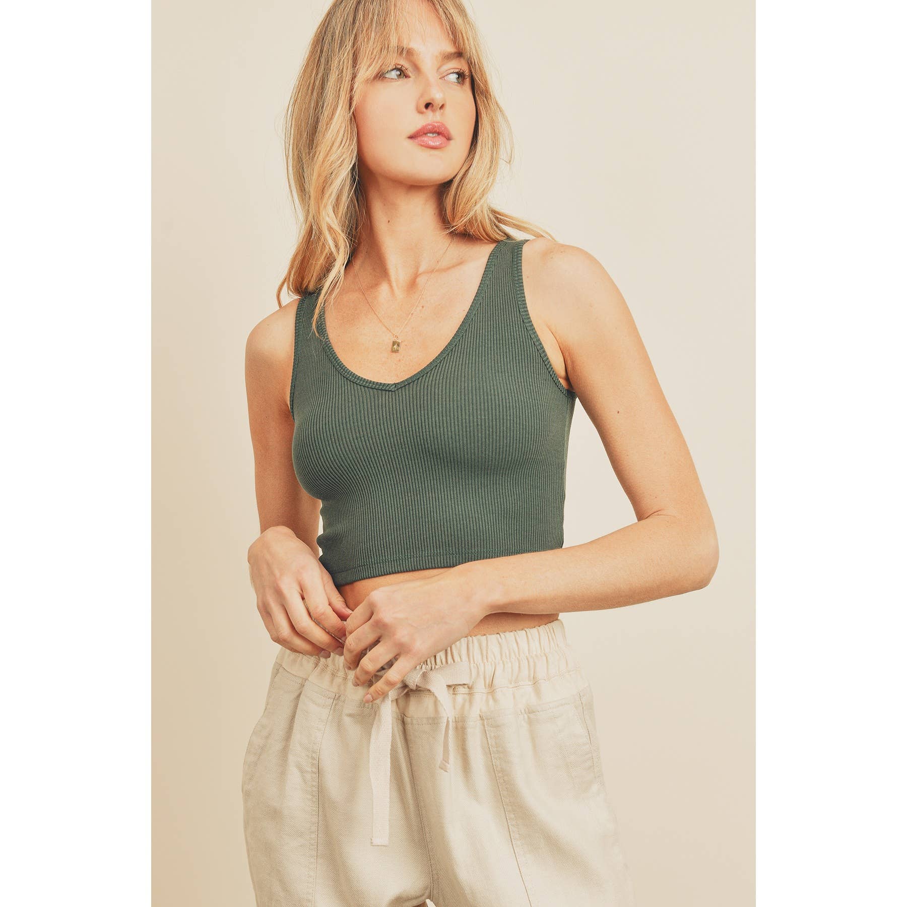 Dress Forum – Engroshandel Tanktop – Kvinder – FT6522 Ribbet Strik Beskåret Tank Top (1)16