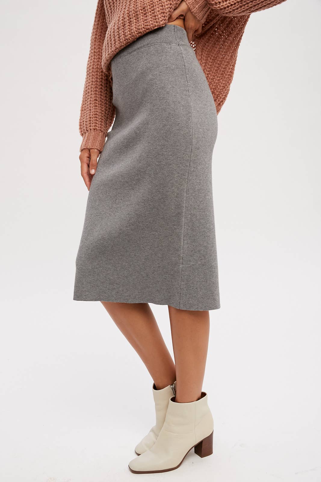 Bluivy - Wholesale Skirt - Women's - H LINE MIDI SWEATER SKIRT15
