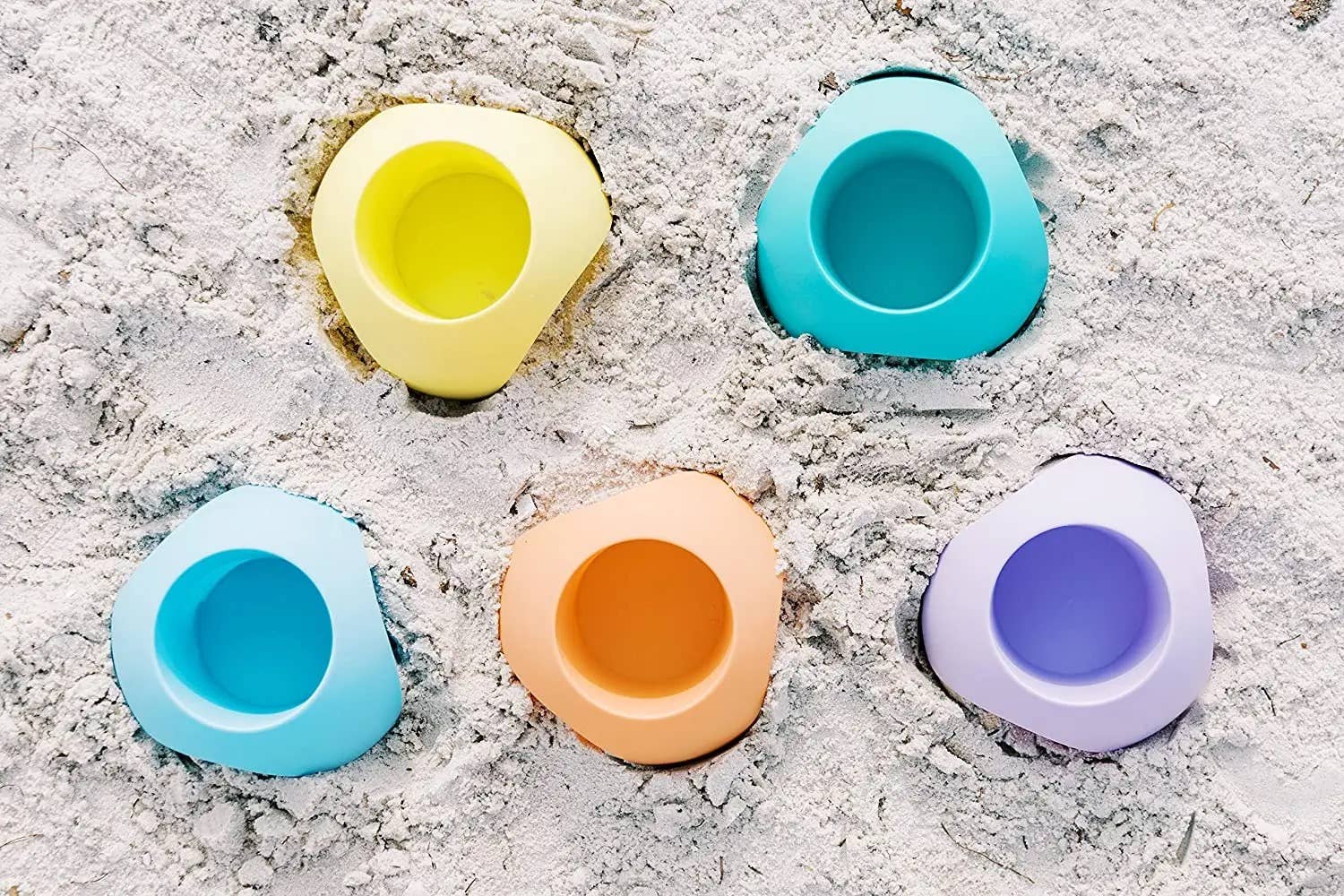 iconic mi – wholesale Beach accessories – Beach Sand Drink Cup Holder12