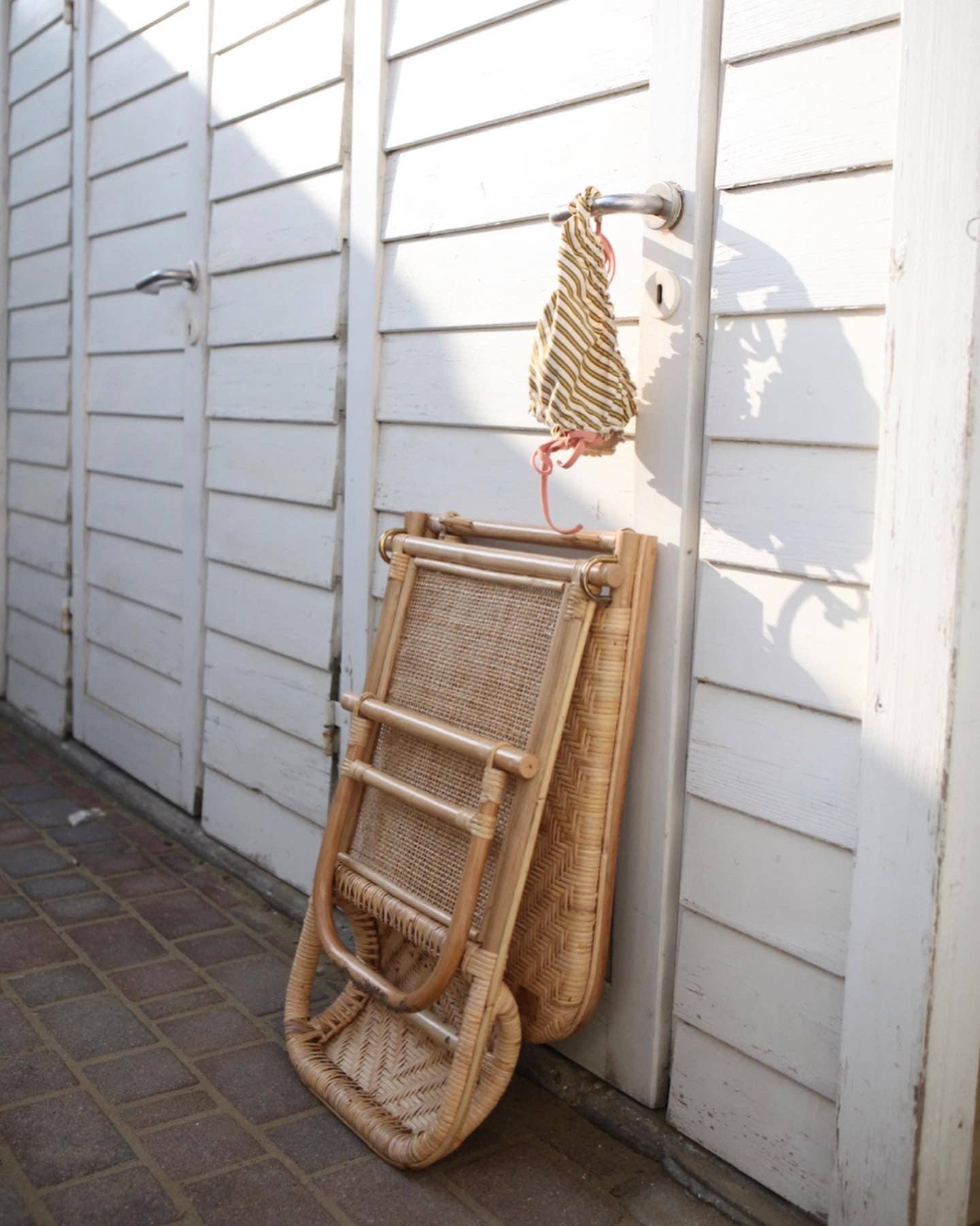 The Straw Studio - Wholesale Strandaccessoires - De picknickstoel (inclusief schouderriem) - Tiny net9