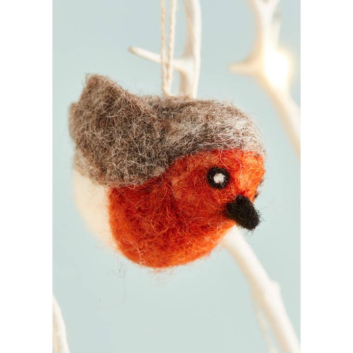 Namaste – wholesale Ornament – Felt Robin Decoration1