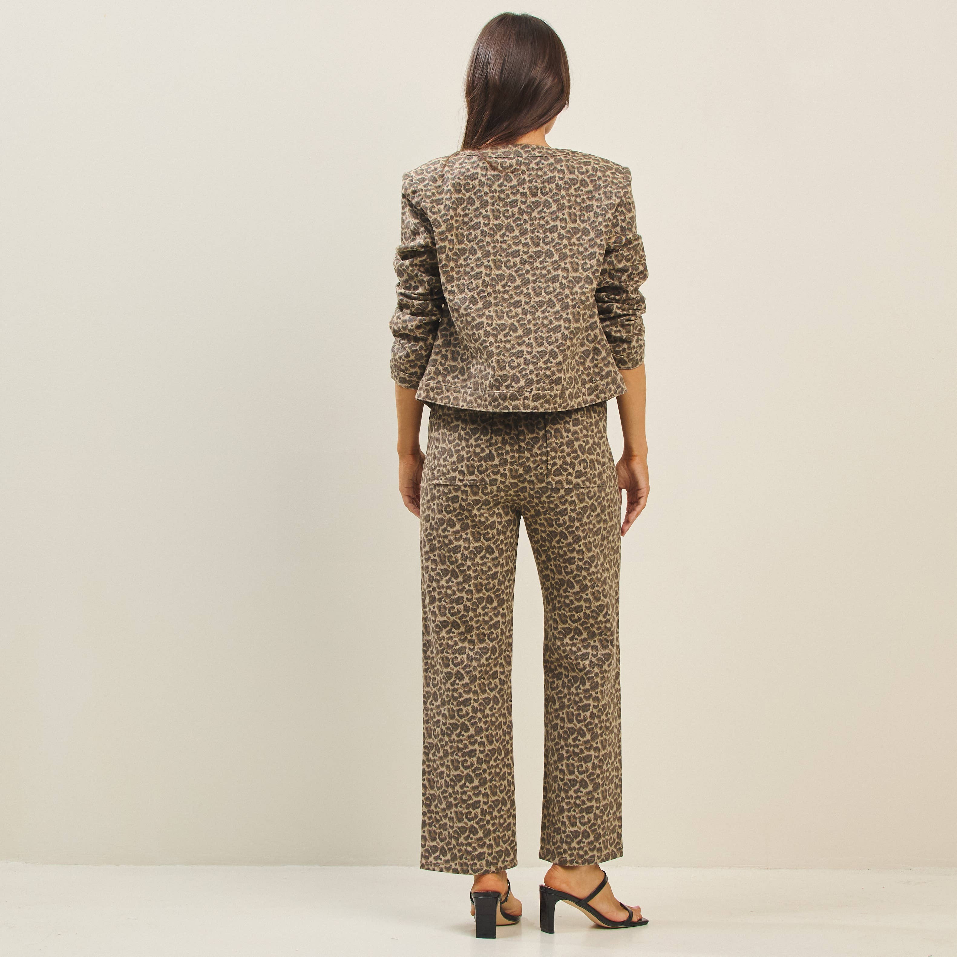 Leopard jacket for wholesale on Faire5