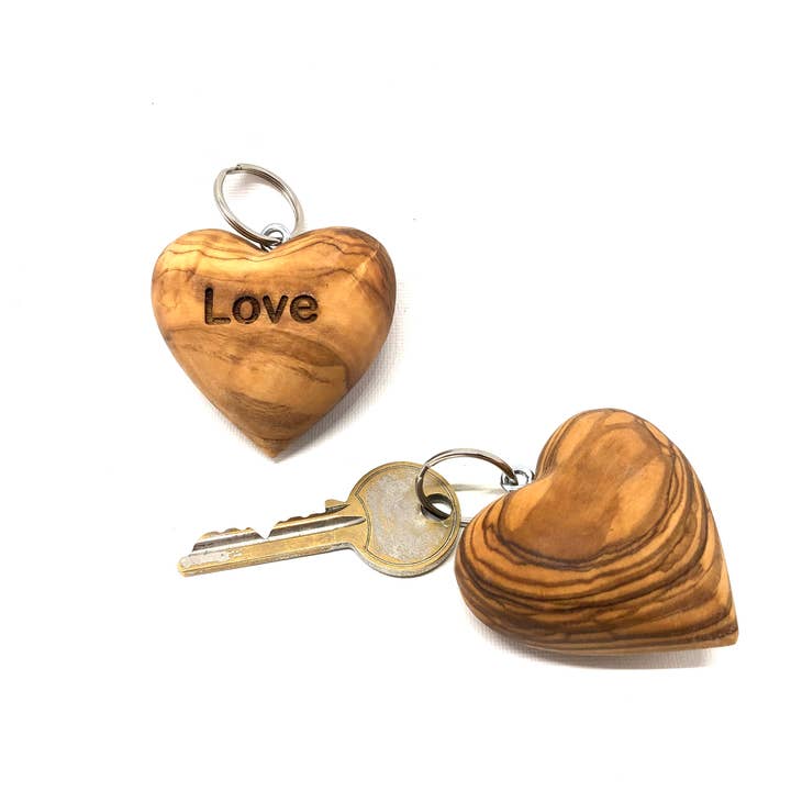 olivenholz-erleben - Wholesale Keychain – Unisex - Olive wood heart-shaped keychain3