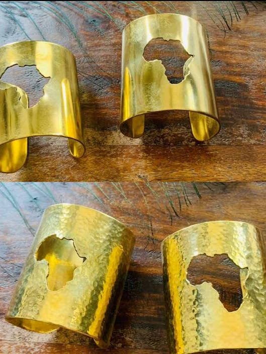 Brass handmade bracelet with African map shape with free shipping for wholesale by Delight merchants