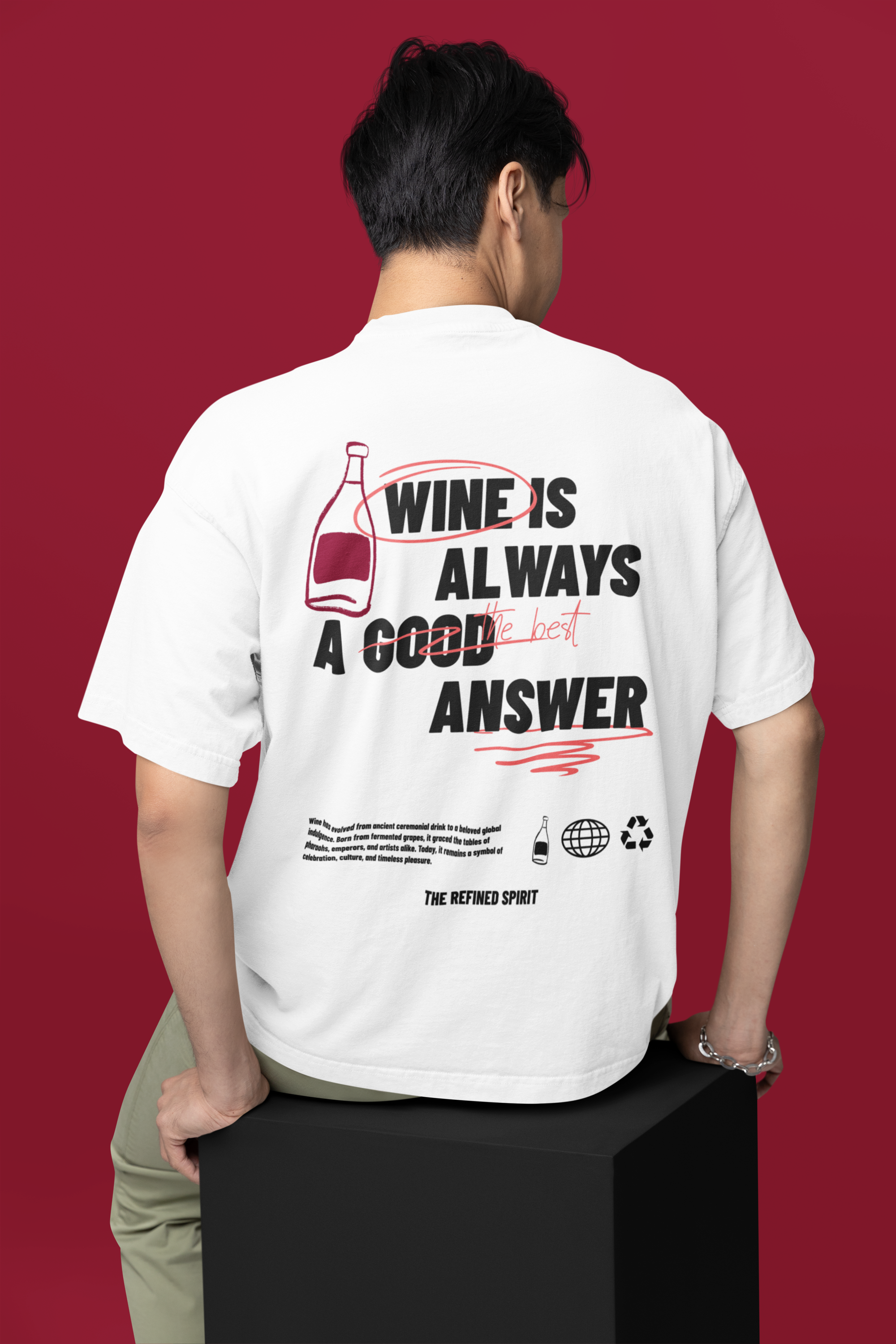 The Refined Spirit – Großhandel T-Shirt mit Siebdruck – Unisex – Bio-T-Shirt „Wine is always the best answer“4