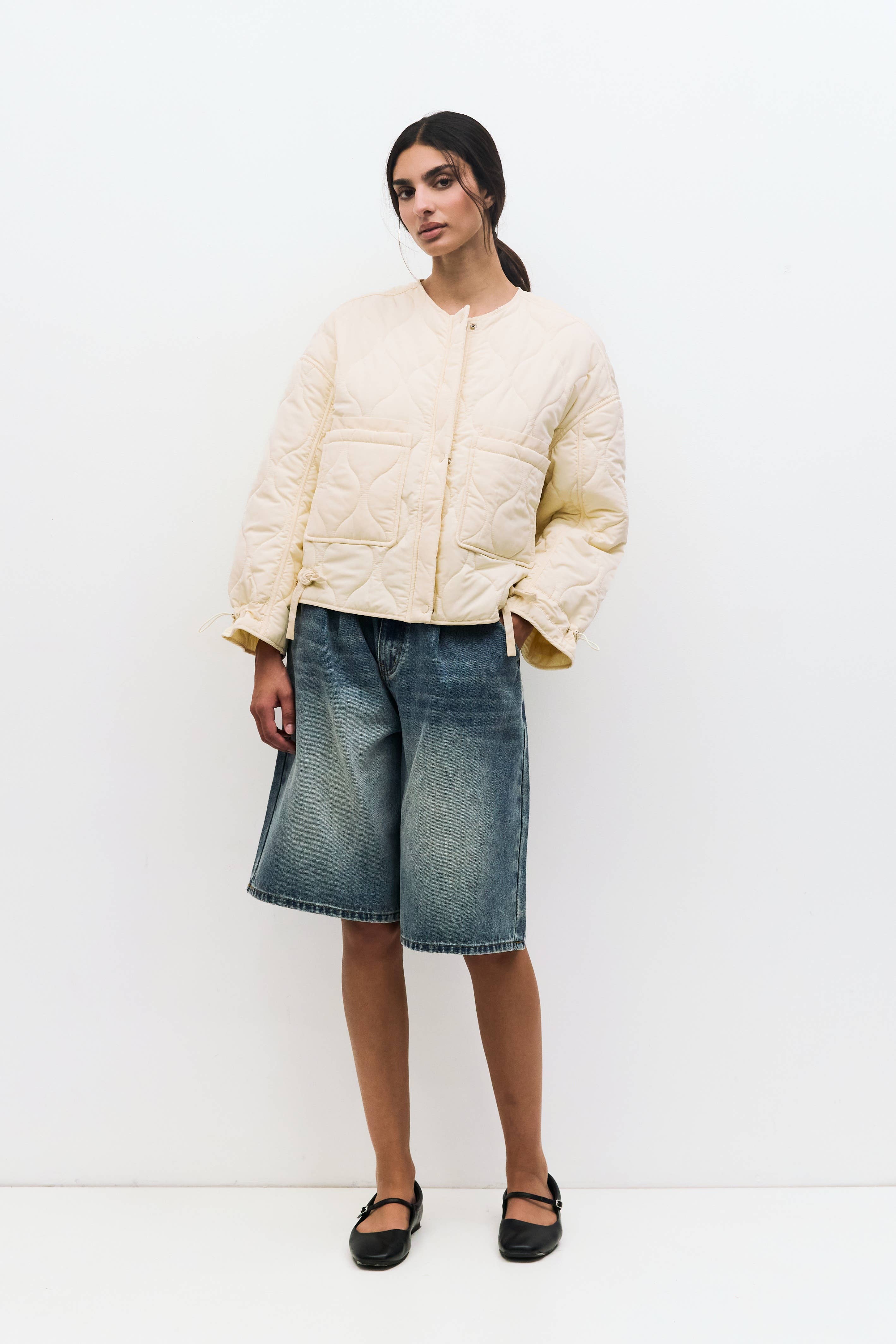 MOD REF – Großhandel Jacke – Damen – The Kara Jacket | Gesteppte Jacke mit Reißverschluss54