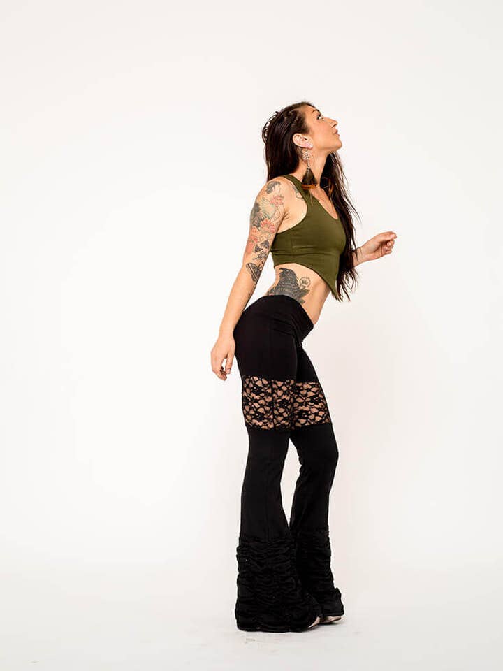 Omni Collection - Vendita all'ingrosso Pantalone - Donna - Pantaloni a zampa con volant in pizzo5