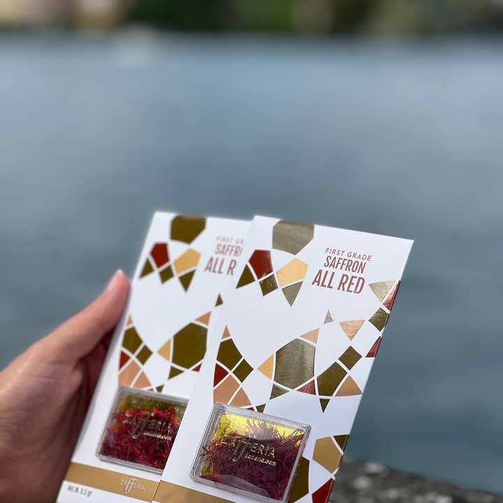 Zafferia - Wholesale Dried Spice - Premium Saffron Threads - All Red 0,5g 1