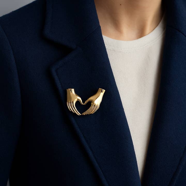 Wild & Free - Wholesale Brooch - Broche de Manos Minimalista2