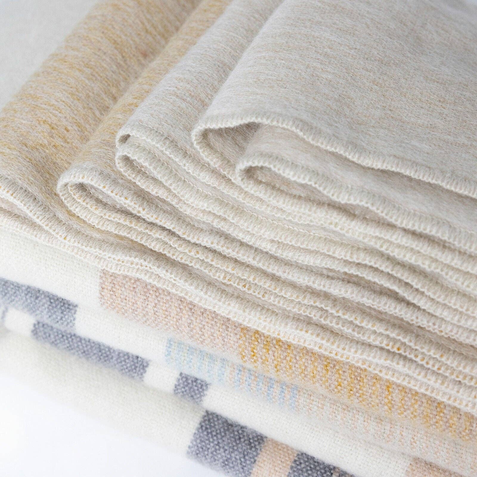 ECUALAMA - Wholesale Throw Blanket - Yankuam - Baby Alpaca Wool Throw Blanket / Sofa Cover - Queen 96" x 72" - earth sand stripes pattern8