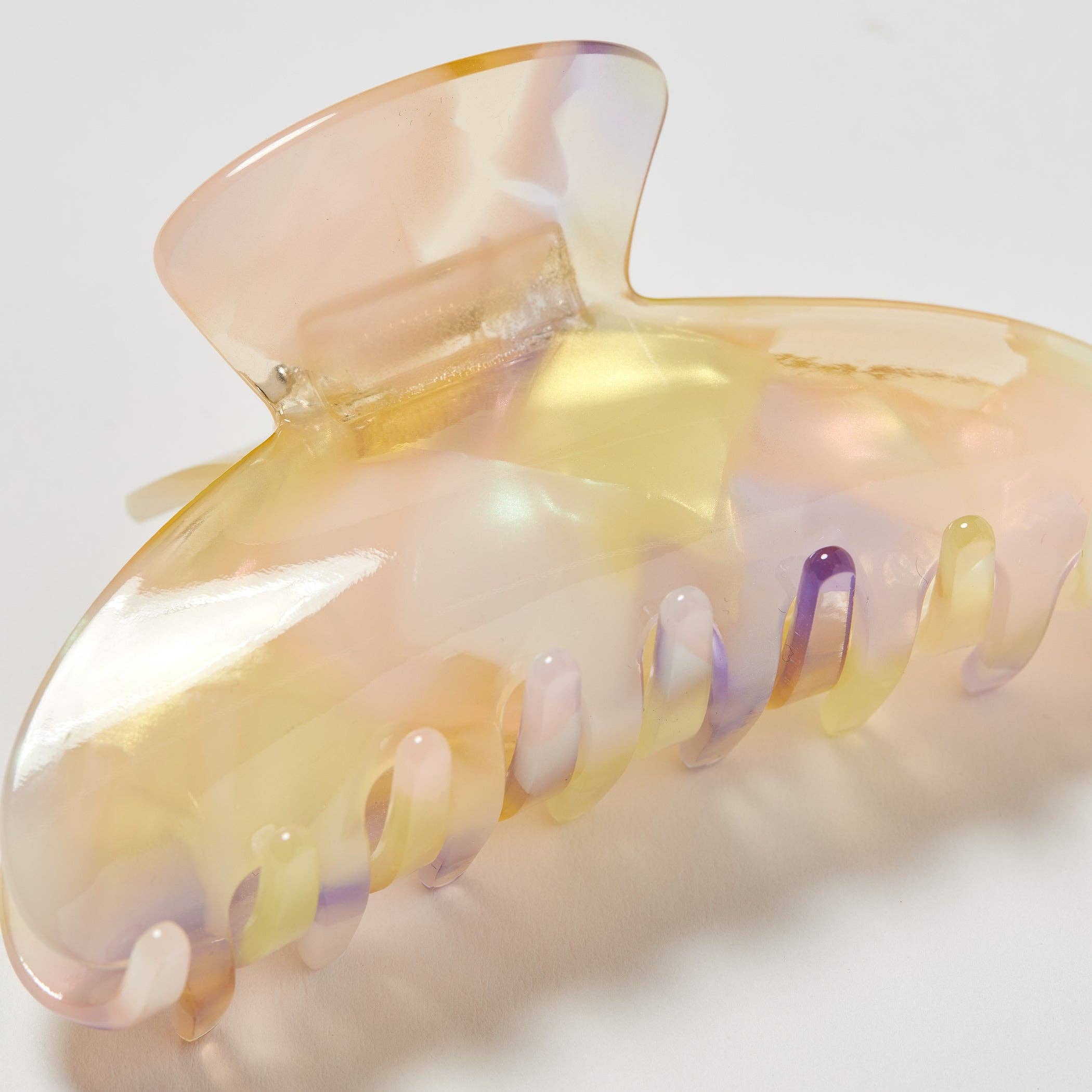 CHUNKS - Wholesale Hair Clip - Women's - Baby Dolly Claw in Moonlight3