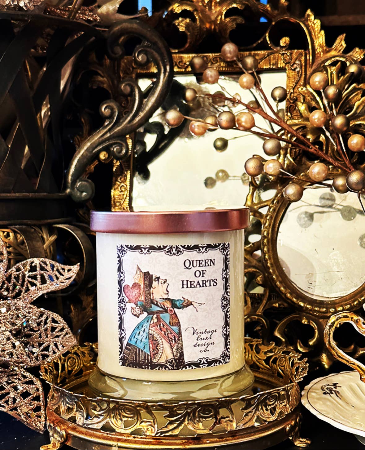 Vintage Luxe Design Co. - Wholesale Jar/Filled Candle - Queen of Hearts Alice Wonderland 10 Oz Soy Wax Candle5