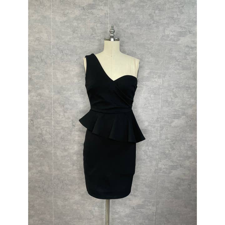 Mini-robe péplum asymétrique pour la vente par LENA