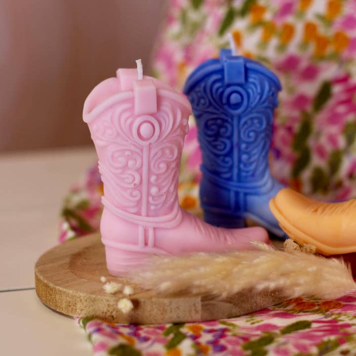 Meet me at the corner - Wholesale Novelty Candle - Santiags Candle4