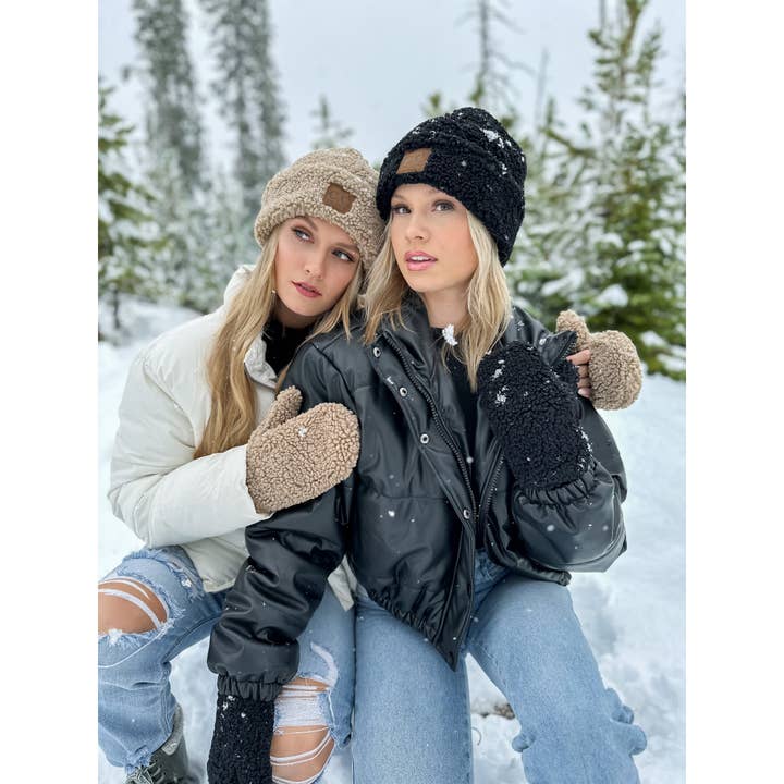 C.C Beanie - Wholesale Beanie - Women's - Fuzzy Lined Sherpa Cuffed C.C Beanie HAT008