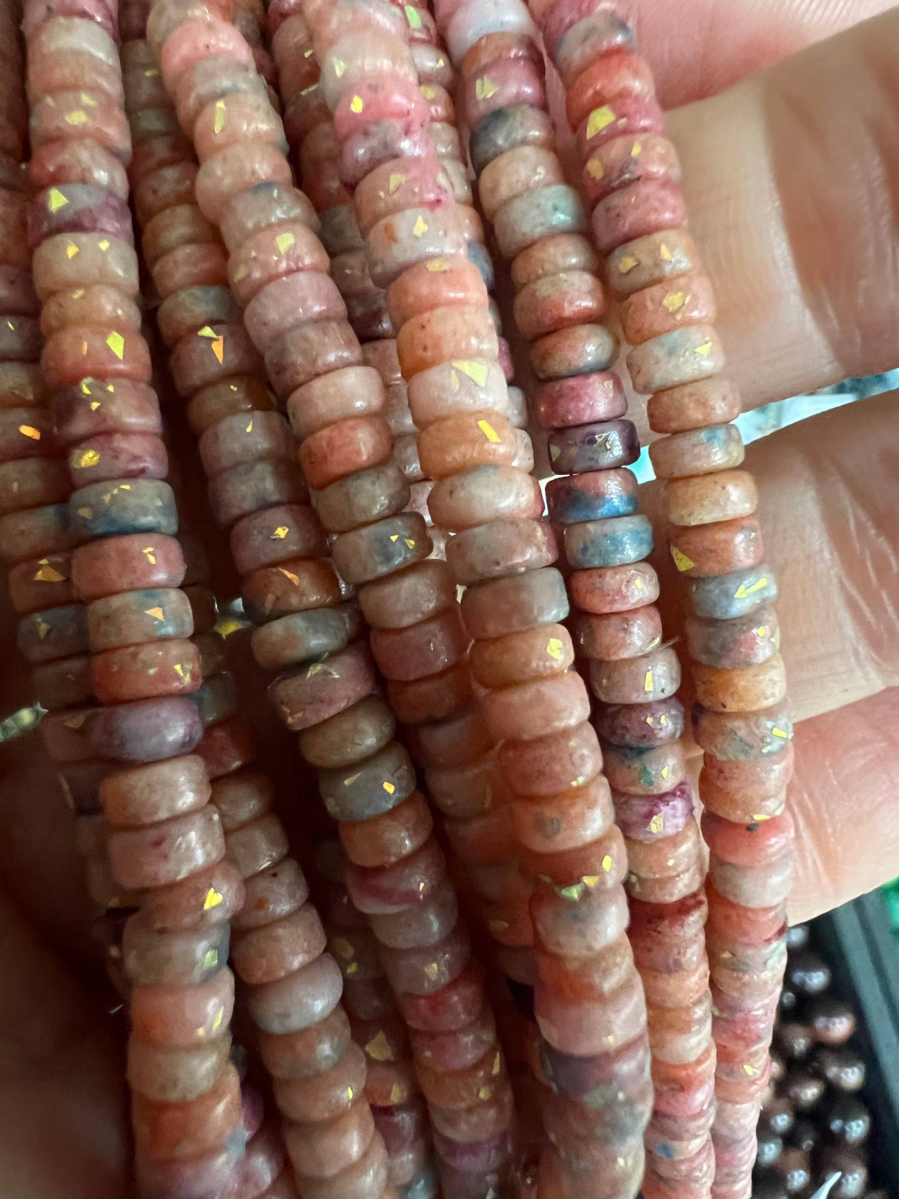 Sonya Renee Jewelry - Vente Collier de perles - Collier Minnie - Perles de Dolomite avec Inflexions Dorées9