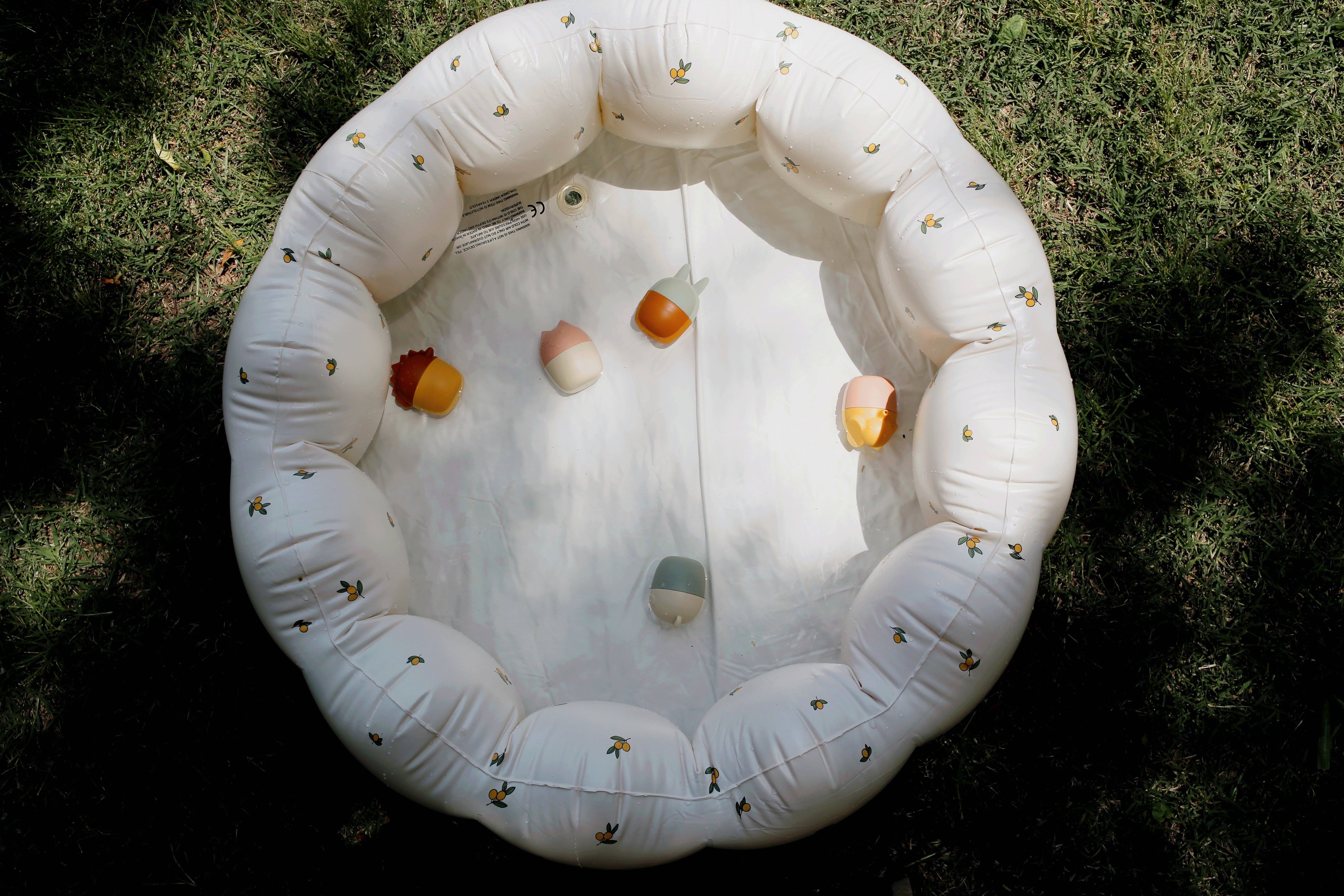 Marlowe & Co - Wholesale Bath Toy - Baby - Animal Mold Free Silicone Bath Toy Set 7