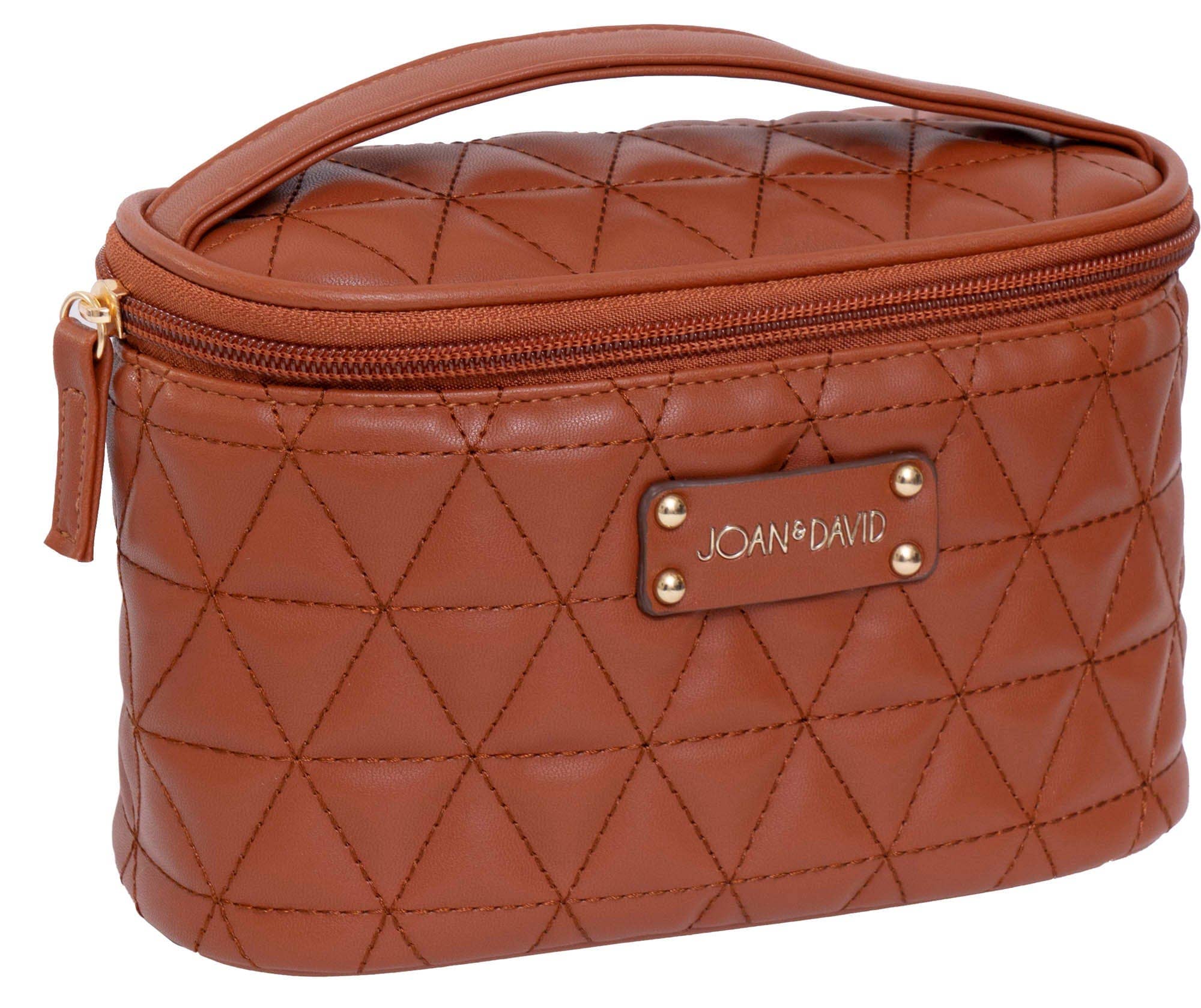 Magid - Wholesale Make-up/cosmetic bag - Joan & David The Triangle Quilted 4 Piece Cosmetic Bag Set3