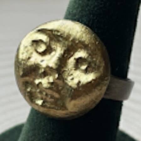 Mann im Mond Gesicht Harzring, Whimsigoth Schmuck für den Großhandel von Kaleigh Day Art