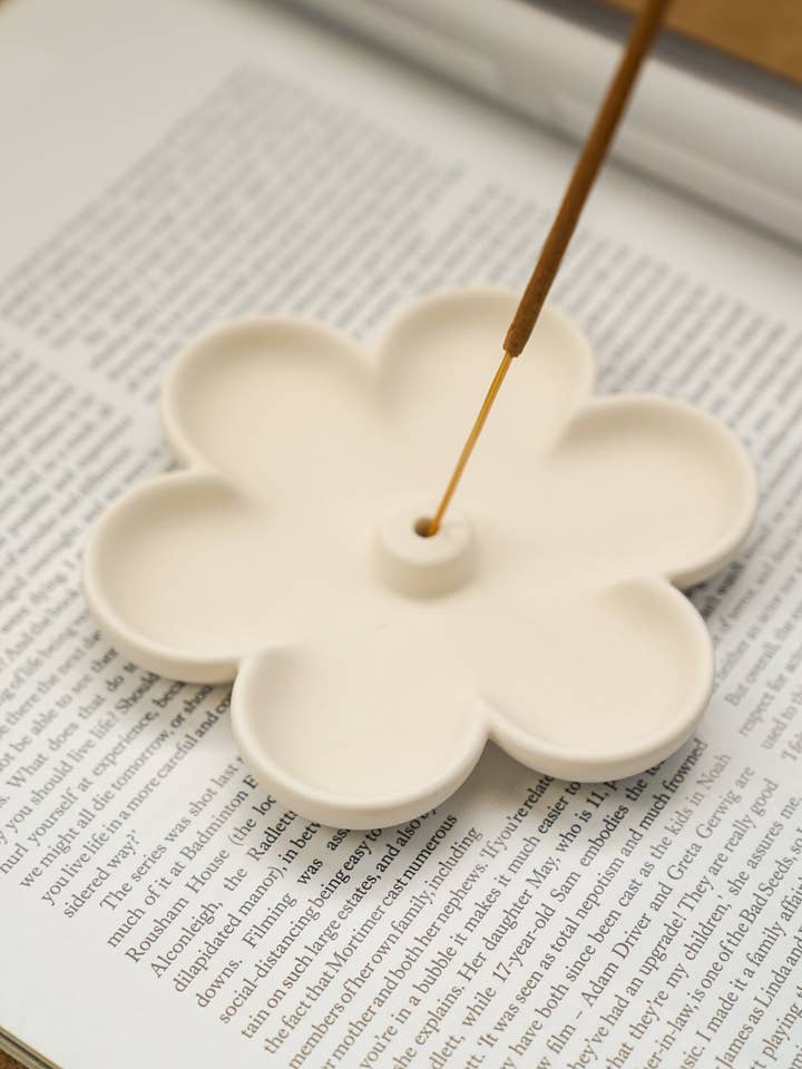 Handgemaakte betonnen wierookhouder in bloemvorm - lente woondecoratie voor wholesale door Gokican