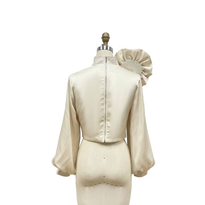 XHHH Inc - Wholesale Blouse - Women's - Asymmetrical Floral Blouse