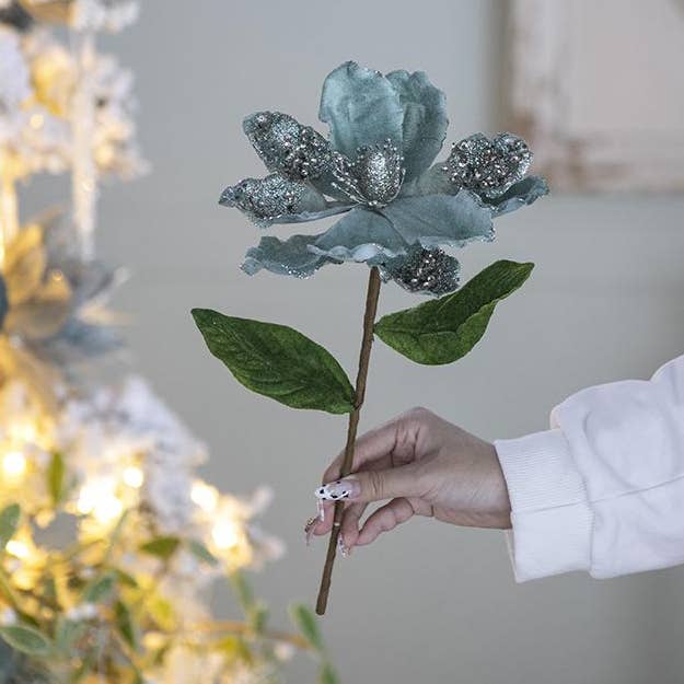 A&B Home Group Inc. - Wholesale Christmas Decoration - 6x6x24" Blue Magnolia Stem - Green0