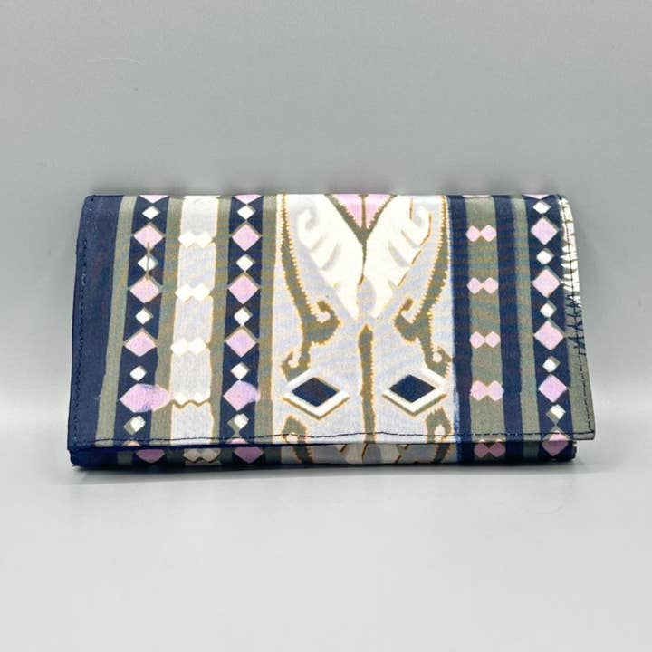 Opcyklet Saari Tribal Wallet for engroshandel hos AMANSH