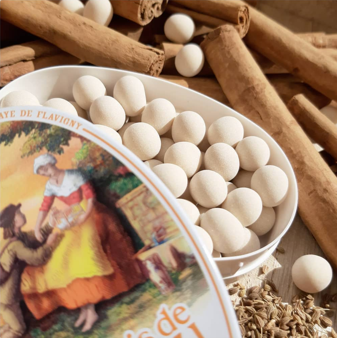 Gourmet Food Solutions, Inc. - Wholesale Hard Candy - Anis De Flavigny Candies in Oval Tins2