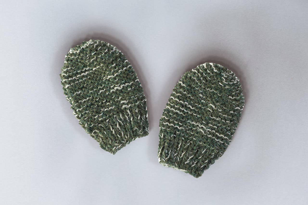 Awamaki - Wholesale Mittens - Baby - Muku Knit Baby Mittens2