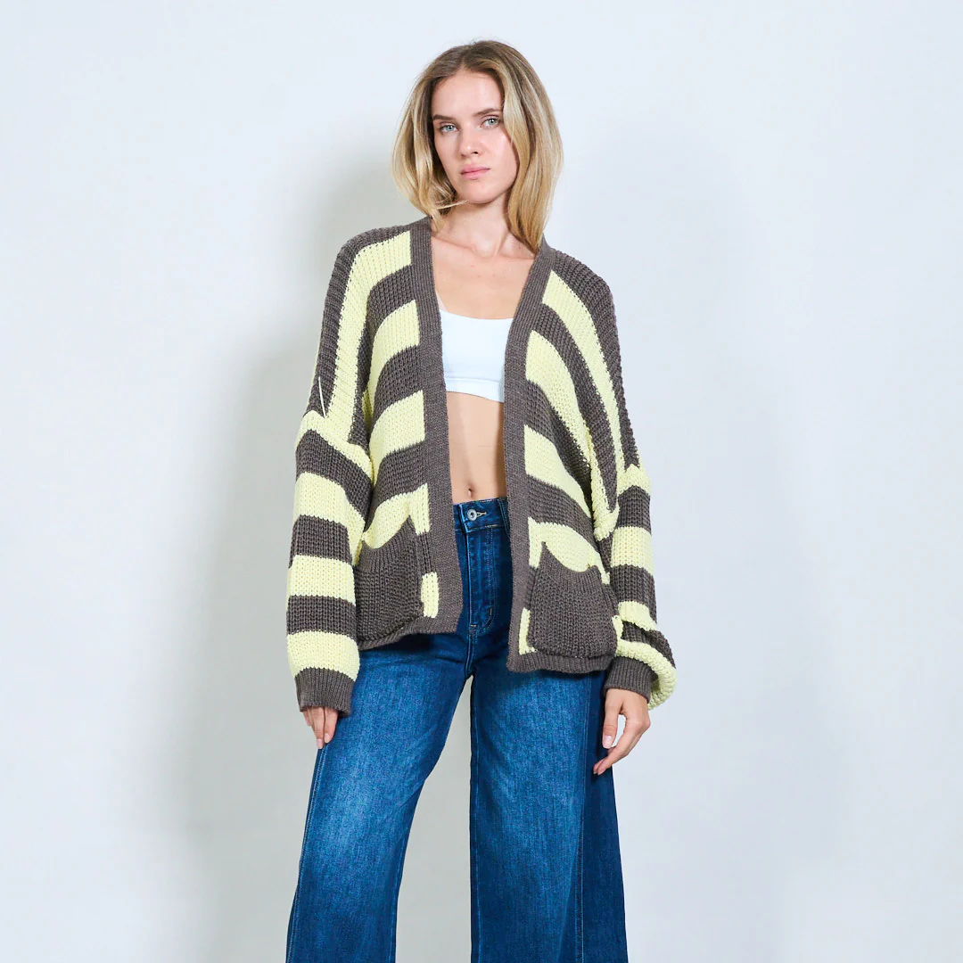 AMELÉ - Wholesale Cardigan - Women's - Oversized striped cardigan2