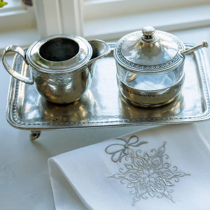 Arte Italica & Crown Linen Designs - Wholesale Creamer - Anna Caffe Creamer4